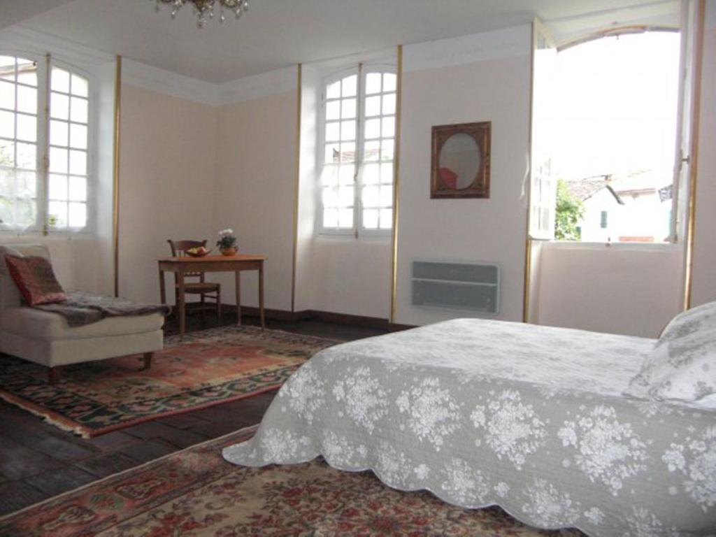 Chambres D'Hotes Aroha Sorde-lʼAbbaye Kamer foto